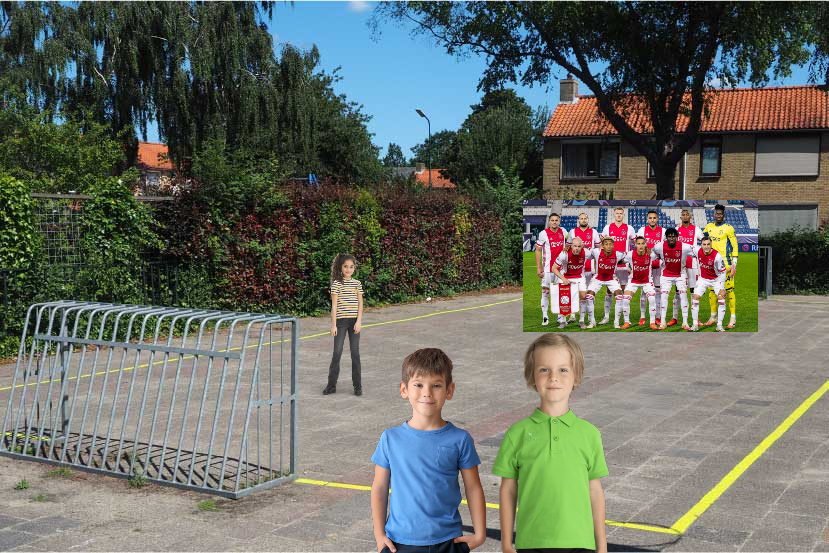 Ajax op schoolplein De Blije Egel